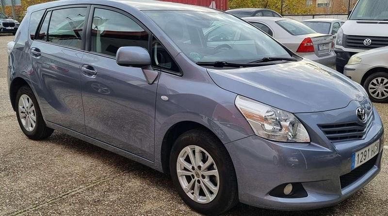 Usado Toyota Verso Live 132 CV (97 kW) 2011 Azul Monovolumen