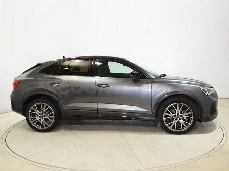 Usado Audi Q3 Sportback S-Line 150 CV (110 kW) 2022 Gris / plata SUV