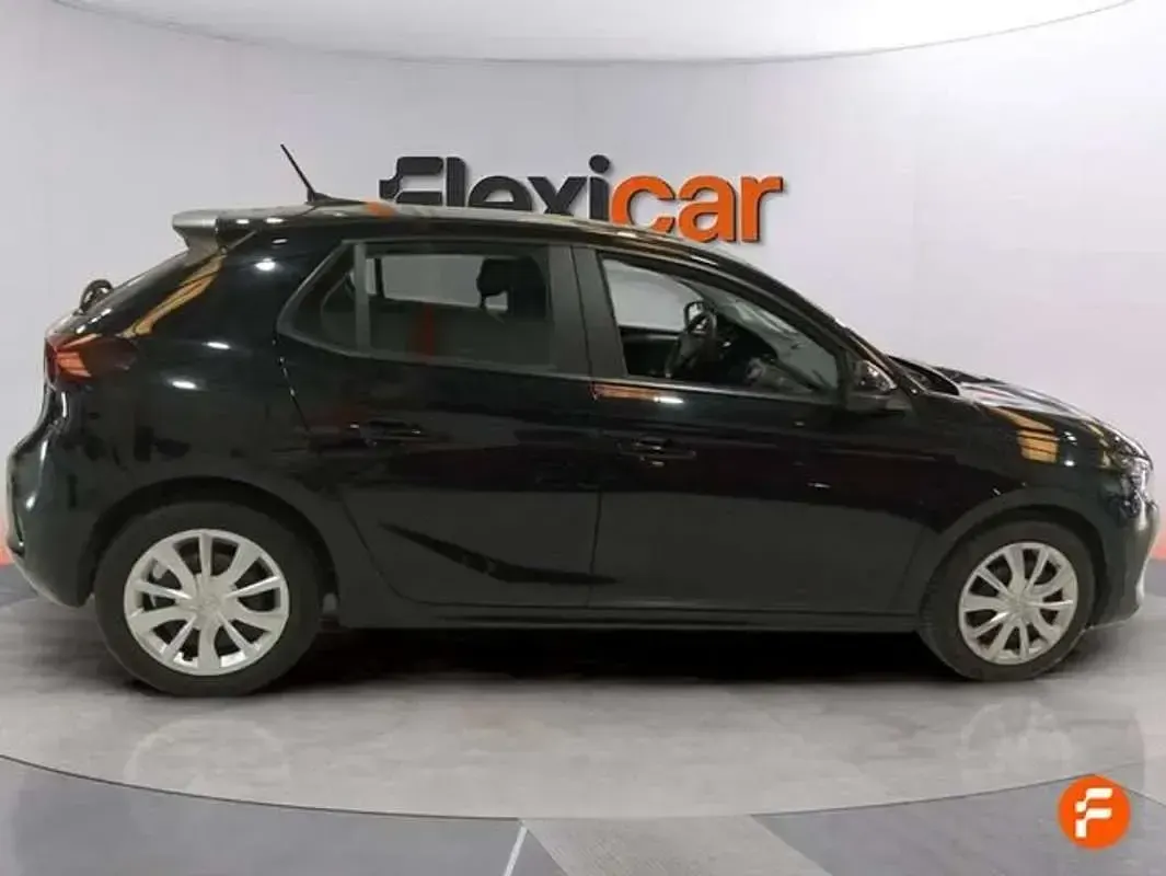 Käytetty Opel Corsa Edition 101 HP (74 kW) 2024 Musta Viistoperä