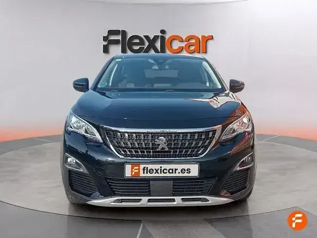 Usado Peugeot 3008 Allure 130 CV (95 kW) 2020 Negro SUV