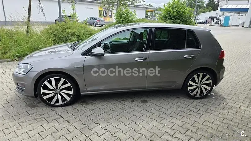 Usado VW Golf VII Sportline 150 CV (110 kW) 2014 Gris / plata Berlina