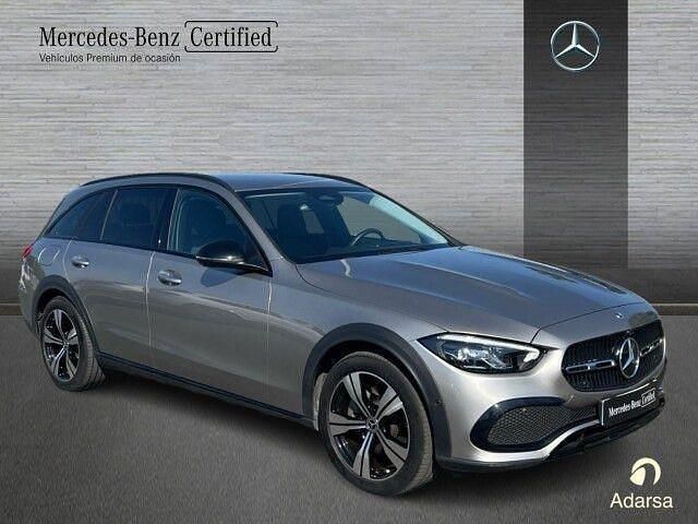 Usado Mercedes C220 Avantgarde 200 CV (147 kW) 2023 Plata mojave