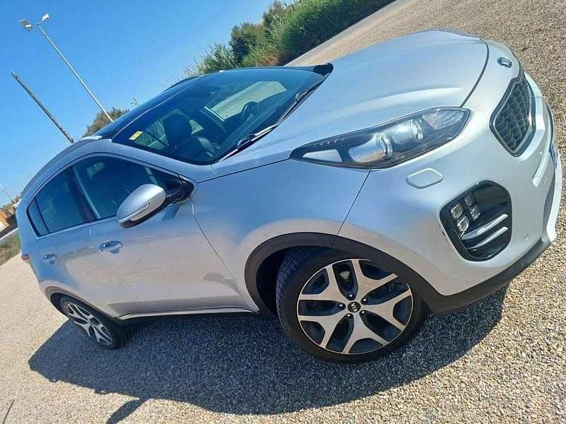 Usado Kia Sportage GT-Line 136 CV (100 kW) 2018 Gris SUV