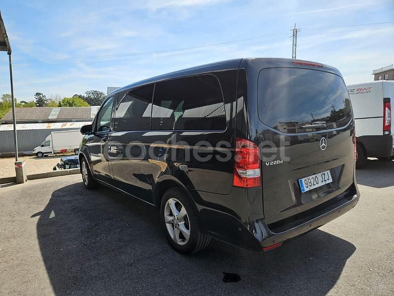 Usado Mercedes V200 Avantgarde 136 CV (100 kW) 2017 Negro Monovolumen