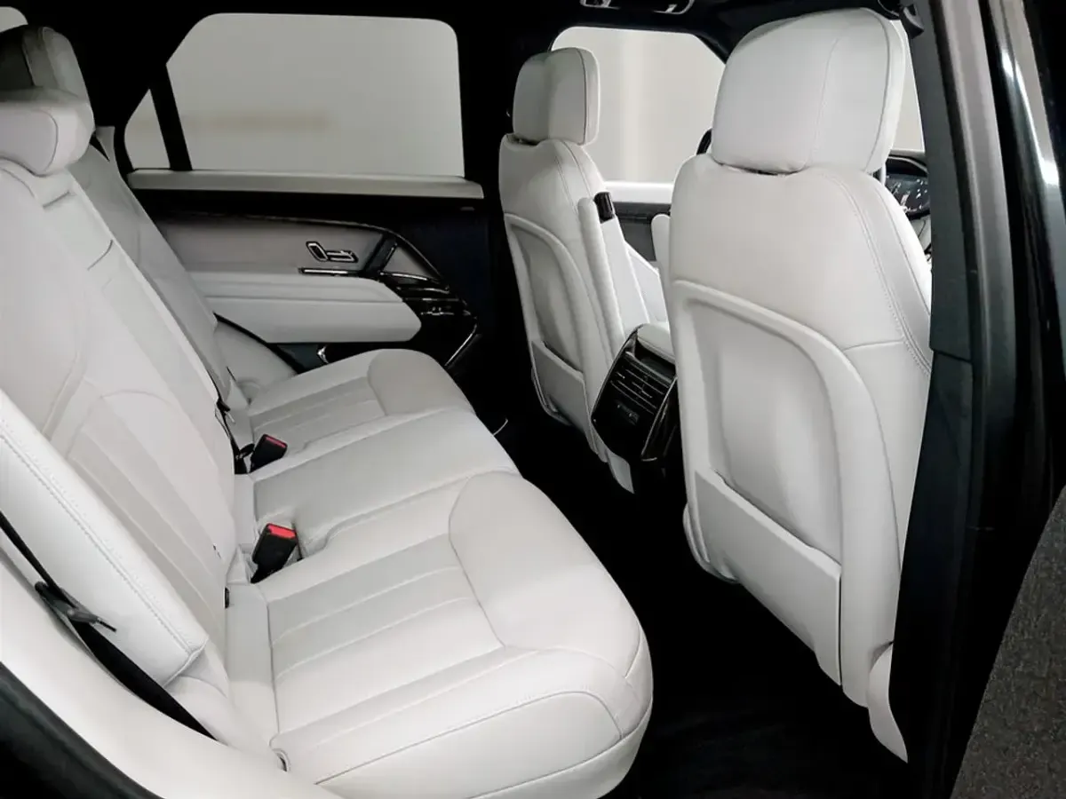 Usado Land Rover Range Rover Sport S 249 CV (183 kW) 2025 Negro SUV