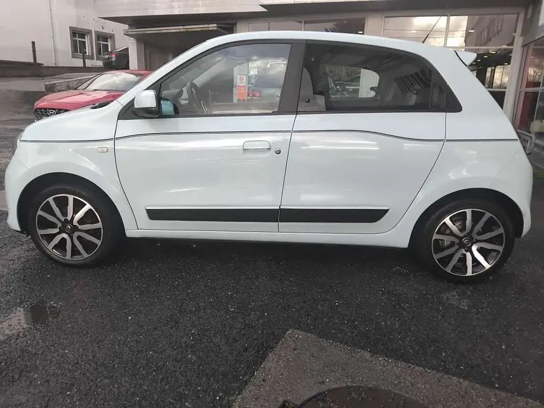 Usado Renault Twingo LIMITED 90 CV (66 kW) 2018 Azul Utilitario