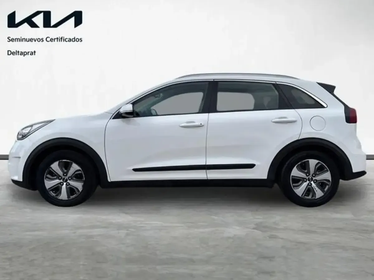 Usado Kia Niro 141 CV (103 kW) 2018 Blanco SUV