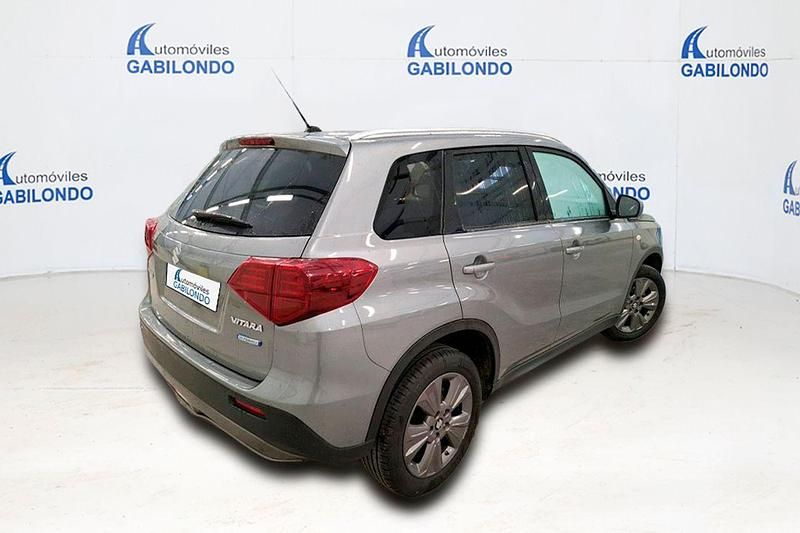 Usado Suzuki Vitara 131 CV (96 kW) 2021 Gris SUV
