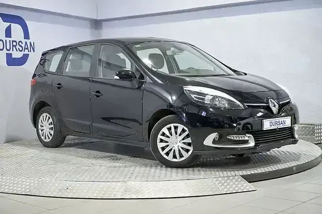 Usado Renault Scénic III 116 CV (85 kW) 2015 Negro Monovolumen