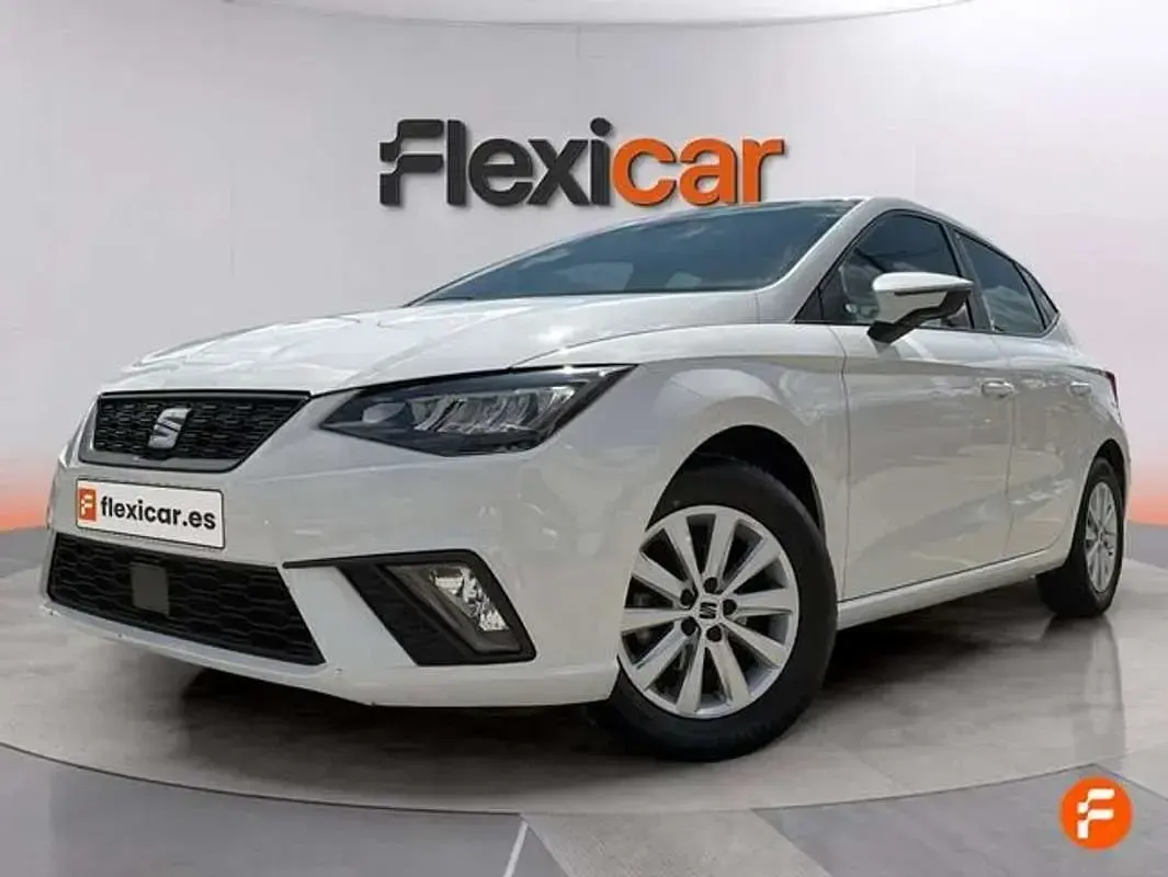 Usado Seat Ibiza Reference 80 CV (58 kW) 2023 Blanco Utilitario