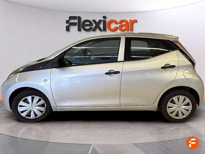 Usado Toyota Aygo X-cite 72 CV (52 kW) 2015 Gris Utilitario