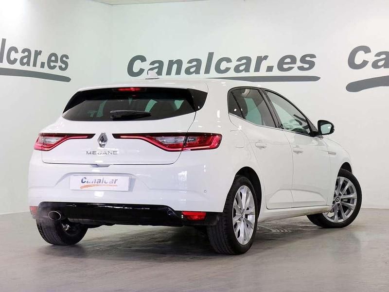 Usado Renault Mégane IV Zen 132 CV (97 kW) 2018 Blanco Utilitario