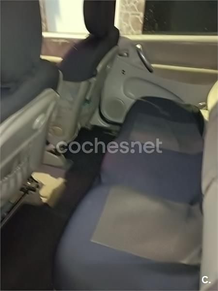 Usado Citroën Xsara Picasso 90 CV (66 kW) 2005 Gris / plata Monovolumen