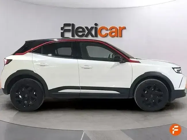 Usado Opel Mokka GS Line 110 CV (80 kW) 2021 Blanco SUV