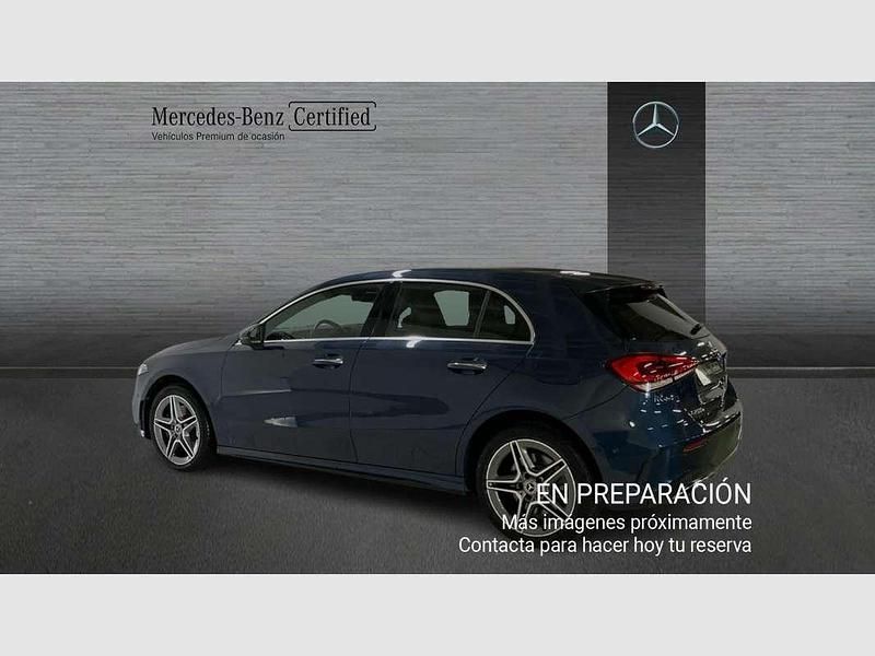 Usado Mercedes A250 218 CV (160 kW) 2021 Azul Berlina