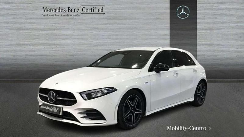 Usado Mercedes A180 109 CV (80 kW) 2021 Blanco Utilitario