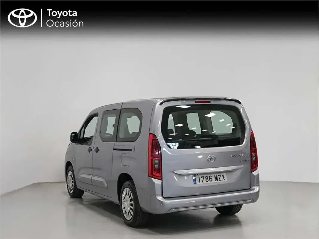 Usado Toyota Proace City Active 100 kW (136 CV) 2025 Monovolumen