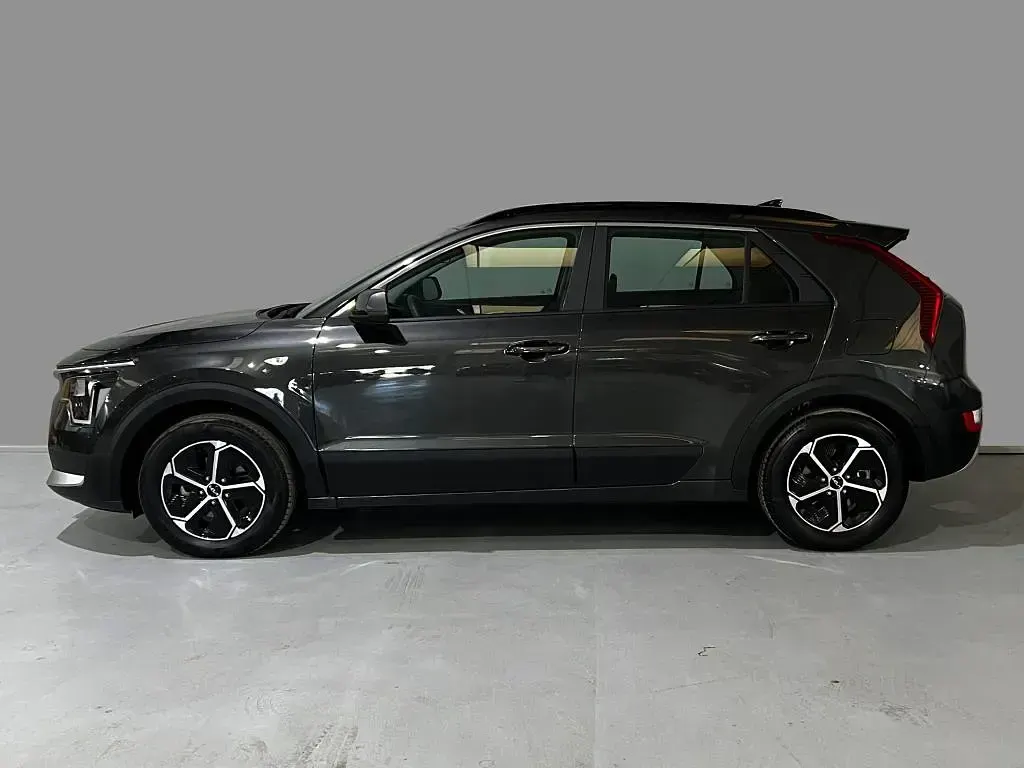 Usado Kia Niro 129 CV (94 kW) 2022 Interstellar gray (agt) SUV