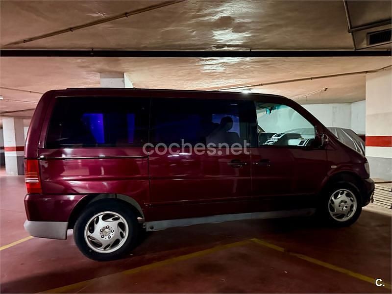 Granate Usado 1999 Mercedes V230 Monovolumen | 9995 € - Imagen 1/4