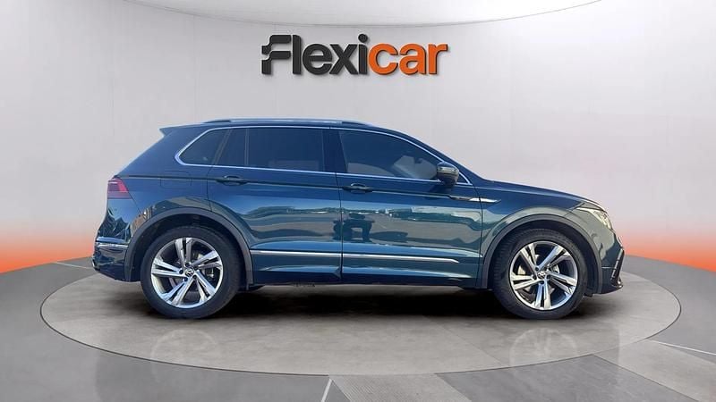 Usado VW Tiguan R-line 150 CV (110 kW) 2021 Azul SUV