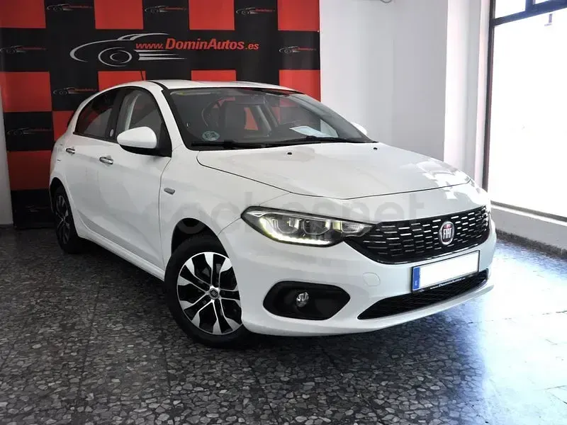 Usado Fiat Tipo Life 95 CV (69 kW) 2020 Blanco Berlina