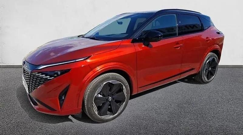 Usado Nissan Qashqai 140 CV (102 kW) 2025 Fuji sunset con techo midnight SUV