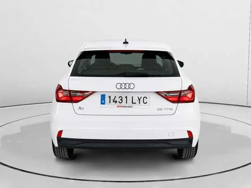 Usado Audi A1 95 CV (69 kW) 2022 Blanco SUV