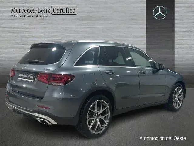 Usado Mercedes GLC220 AMG line 194 CV (142 kW) 2021 Gris SUV