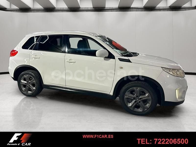 Blanco Usado 2015 Suzuki Vitara SUV | 8990 € (Precio justo) - Imagen 1/4