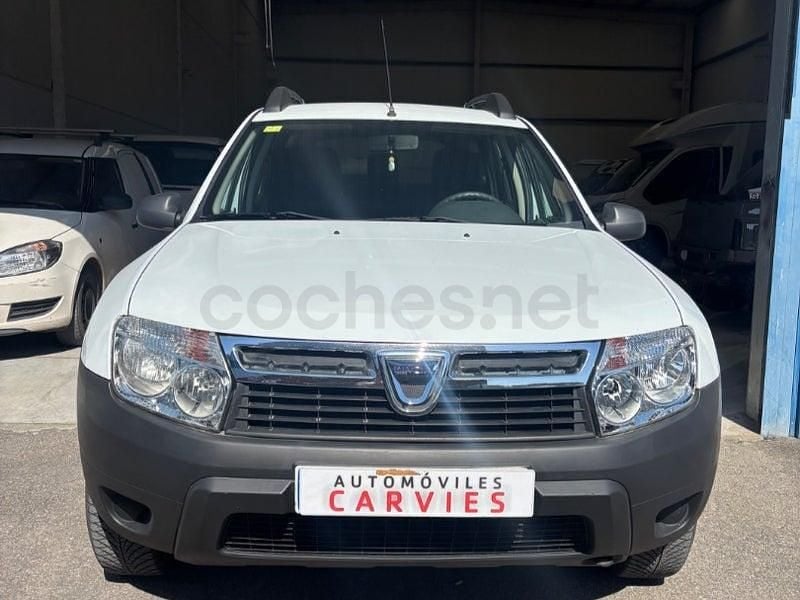 Usado Dacia Duster Ambiance 105 CV (77 kW) 2013 Blanco SUV