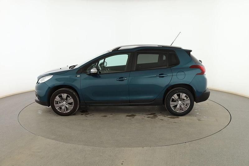 Usado Peugeot 2008 Style 110 CV (80 kW) 2017 Verde SUV