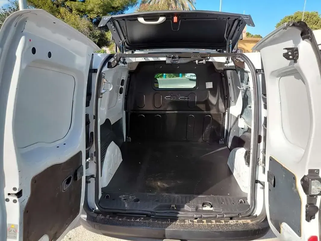 Usado Renault Kangoo 75 CV (55 kW) 2018 Monovolumen
