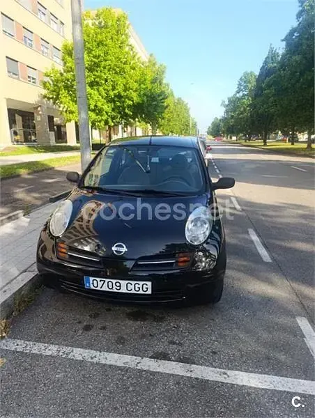 Usado Nissan Micra Visia 65 CV (47 kW) 2003 Negro Utilitario