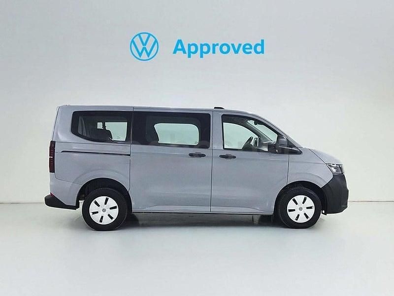 Usado VW Caravelle 110 CV (80 kW) 2025 Gris / plata Monovolumen