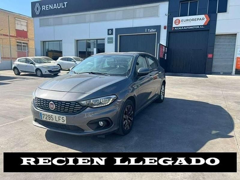 Gris Usado 2020 Fiat Tipo Lounge Utilitario | 12.999 € (Caro) - Imagen 1/1
