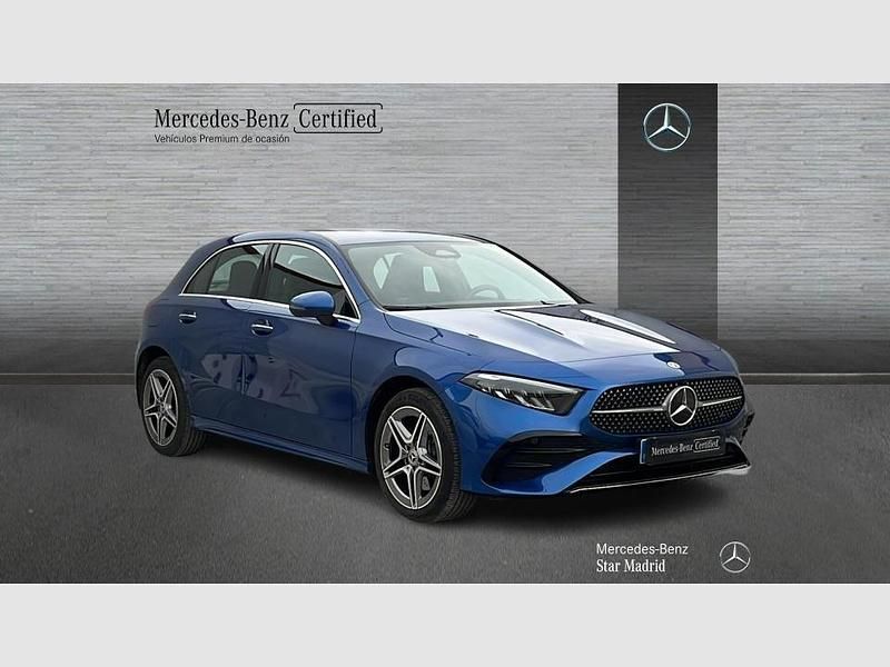 Usado Mercedes A250 218 CV (160 kW) 2025 Azul Berlina