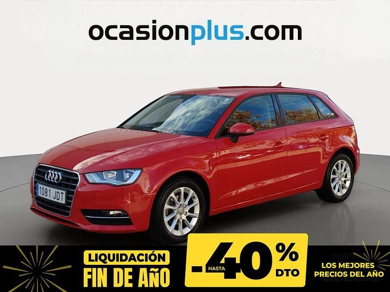 Rojo Usado 2015 Audi A3 Attraction Berlina | 11.990 € (Precio justo) - Imagen 1/4