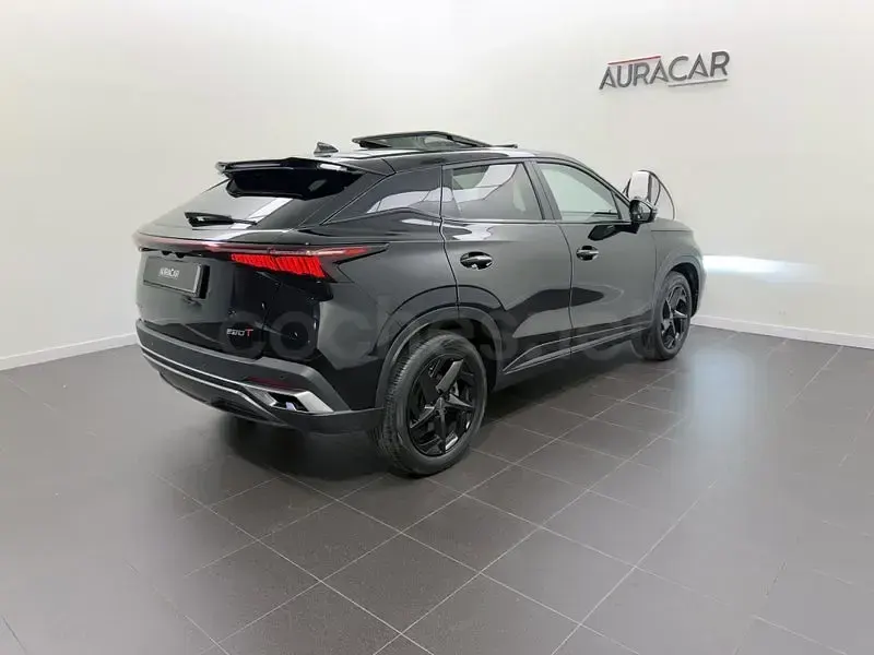 Usado Omoda 5 185 CV (136 kW) 2024 Negro SUV