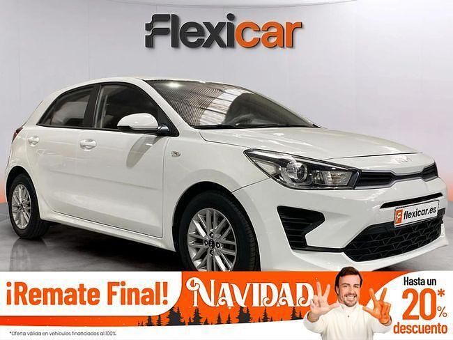 Blanco Usado 2021 Kia Rio Berlina | 13.390 € (Precio justo) - Imagen 1/4