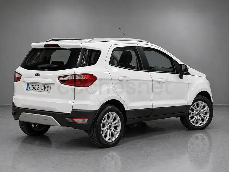 Usado Ford Ecosport Trend 112 CV (82 kW) 2016 Blanco SUV