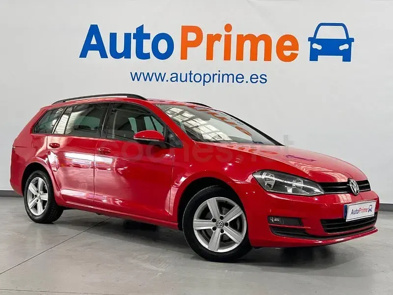 Usado VW Golf VII Advance 150 CV (110 kW) 2015 Granate Familiar