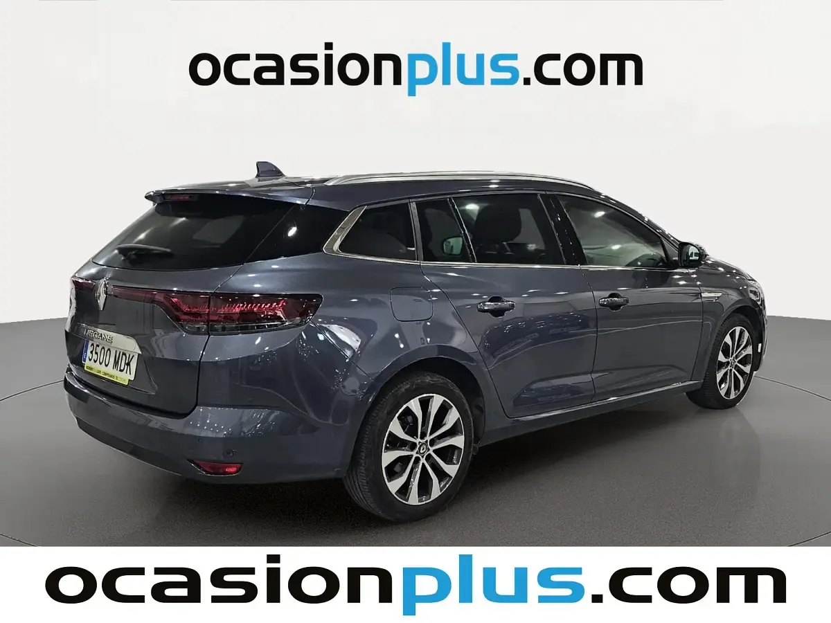 Usado Renault Mégane II Techno 140 CV (102 kW) 2023 Gris Berlina