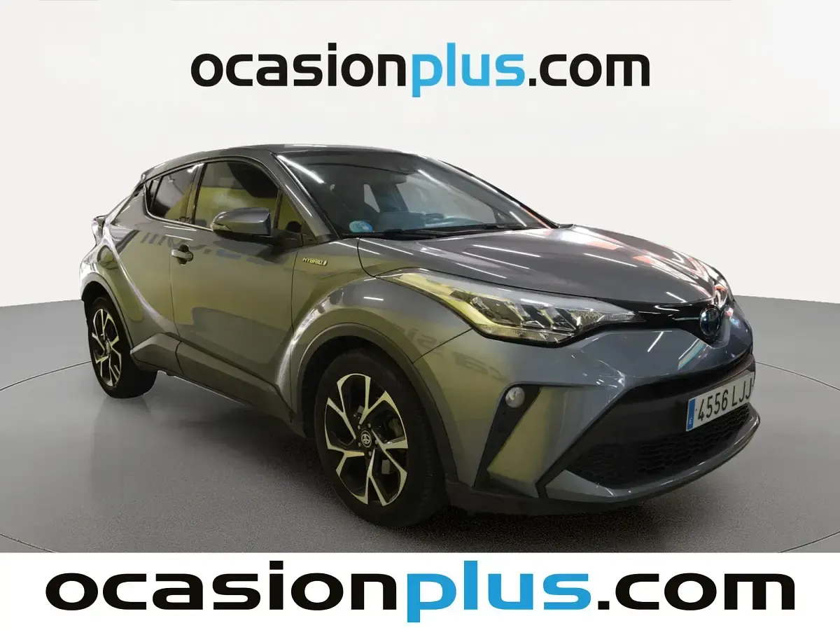 Usado Toyota C-HR Advance 122 CV (89 kW) 2020 Gris SUV