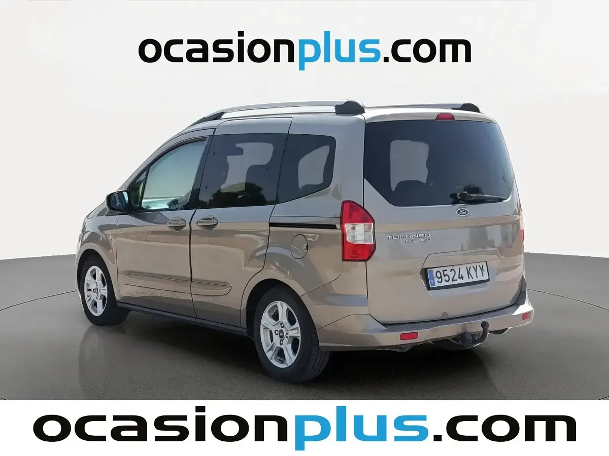 Usado Ford Tourneo Courier Trend 100 CV (73 kW) 2019 Otro Monovolumen