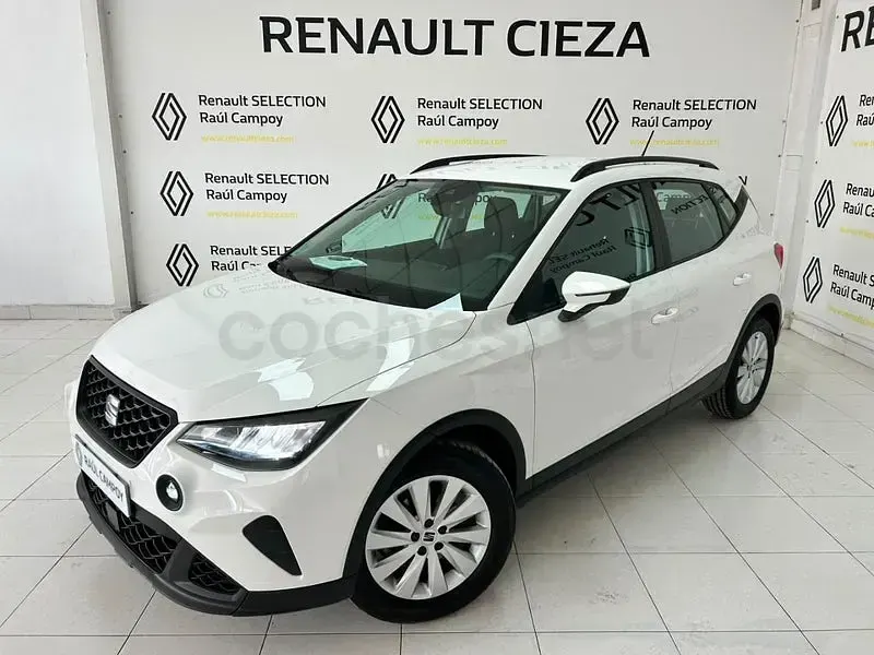 Usado Seat Arona Reference 95 CV (69 kW) 2021 Blanco SUV