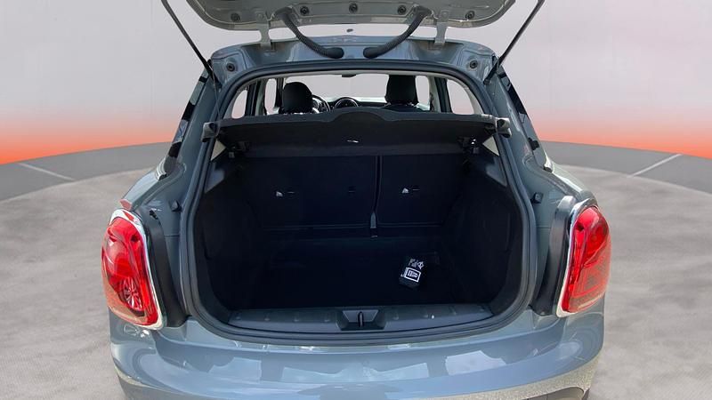 Usado Mini ONE 102 CV (75 kW) 2021 Gris Utilitario