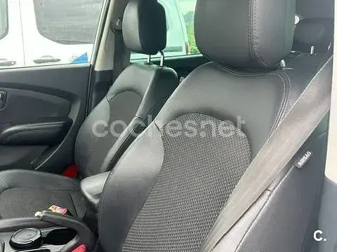 Usado Hyundai ix35 Comfort 136 CV (100 kW) 2011 Blanco SUV
