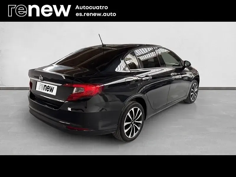 Usado Fiat Tipo Lounge 95 CV (69 kW) 2017 Negro Berlina
