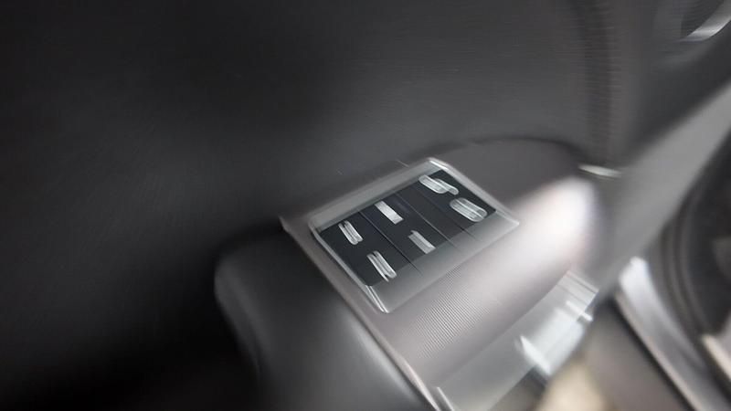 Usado Land Rover Range Rover Sport HSE 249 CV (183 kW) 2019 Gris / plata SUV