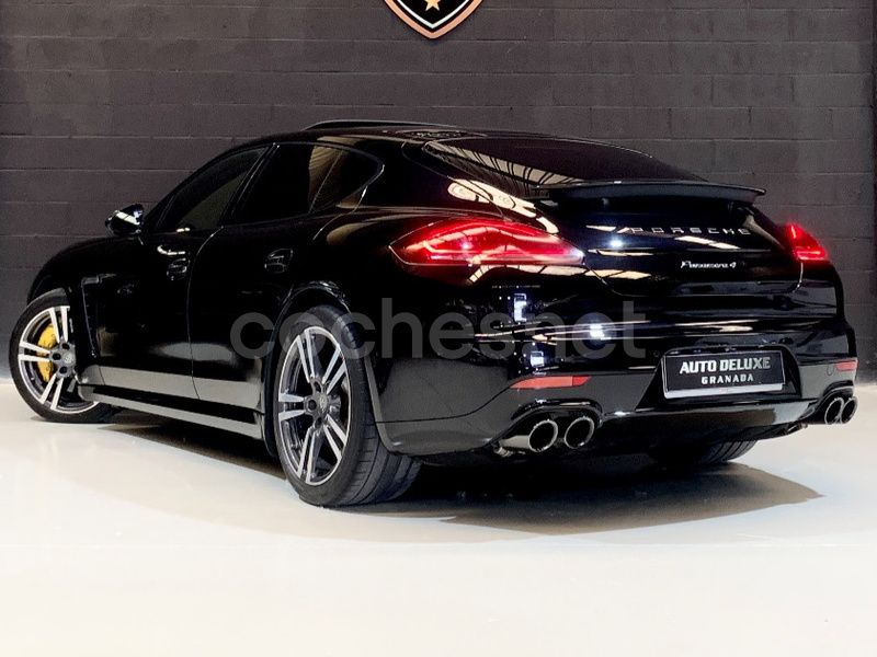 Usado Porsche Panamera 420 CV (308 kW) 2013 Negro Berlina